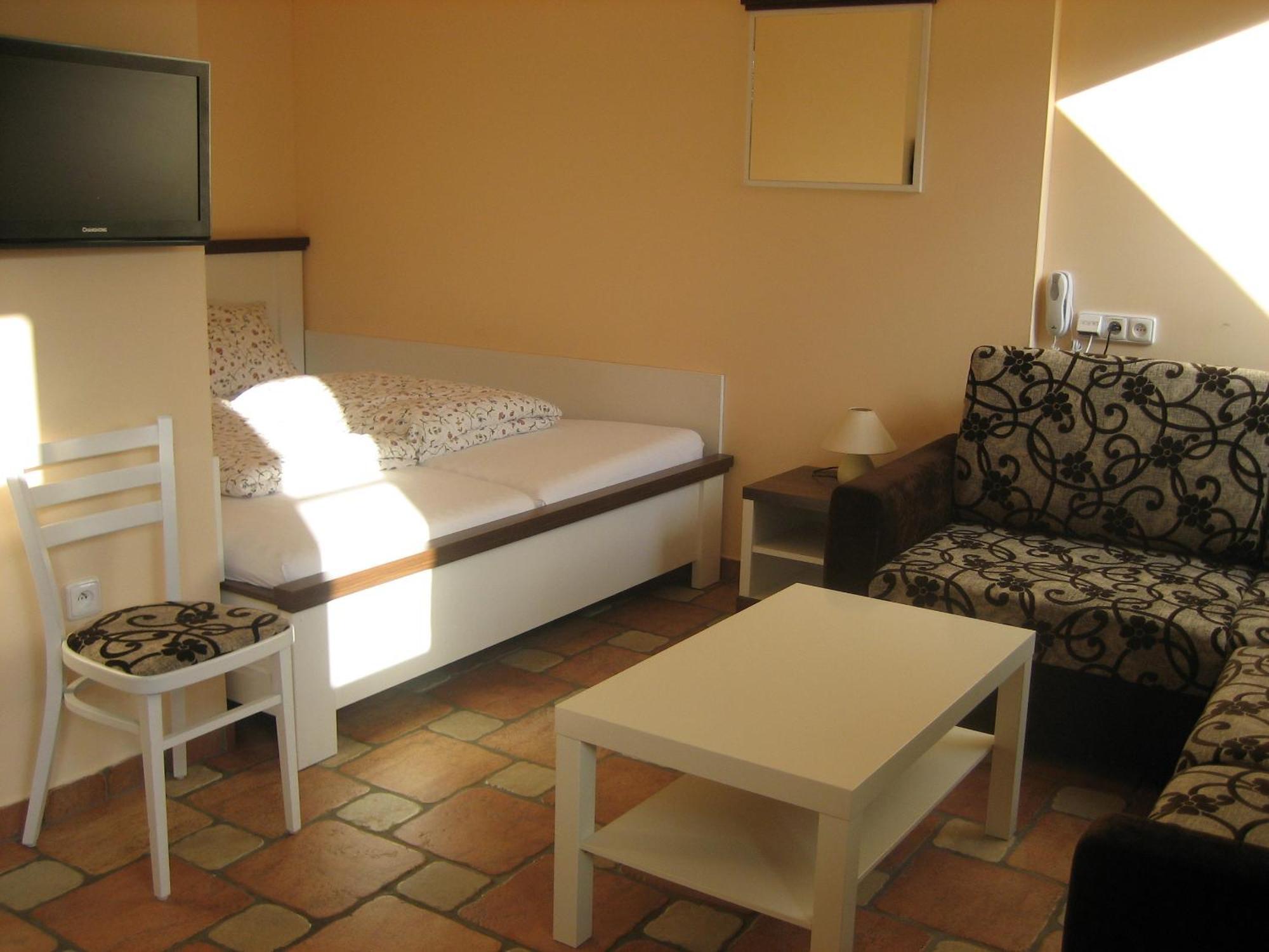 Penzion Malovany Osvetimany Room photo